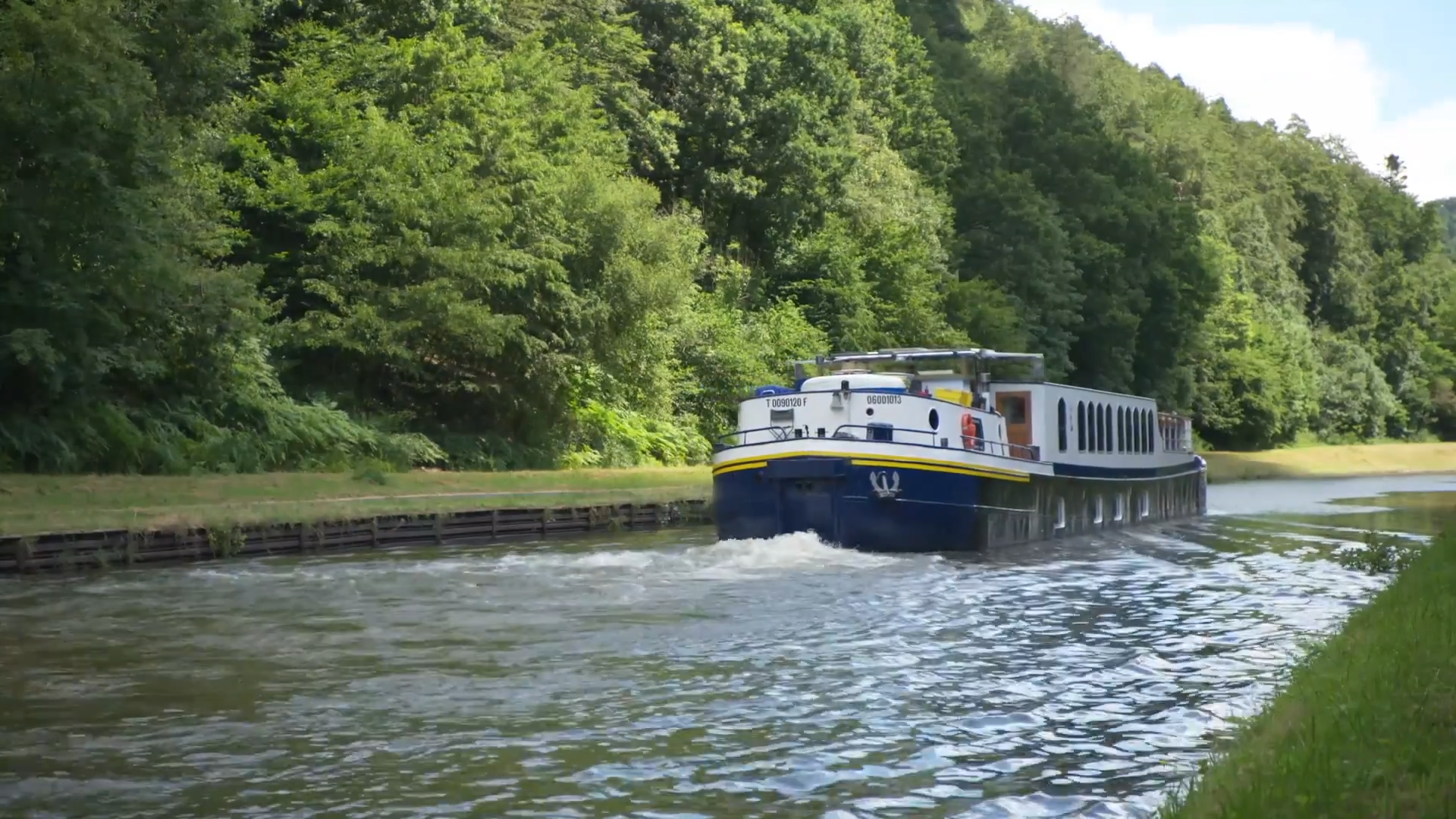 Dutch Barges Used For Cargo Transport on European Waterways